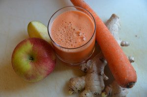 apple carrot ginger juice